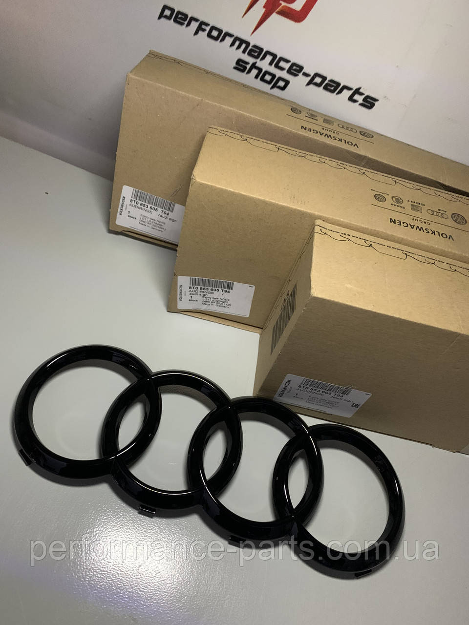 Емблема чорна Audi 8T0853605T94