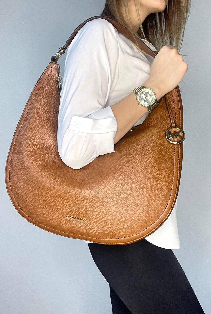 Pebbled leather top shoulder bag