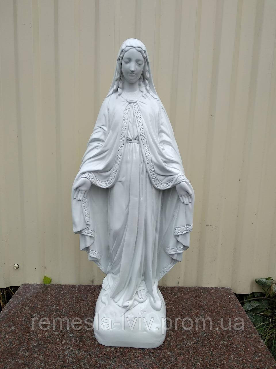 Скульптура Марії