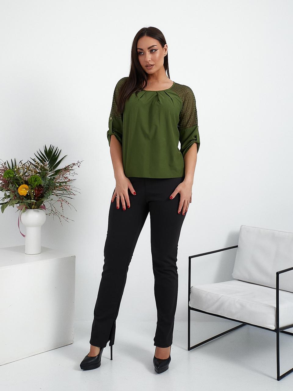 Ніжна блуза з мереживом, арт. 117, колір зелений хакі