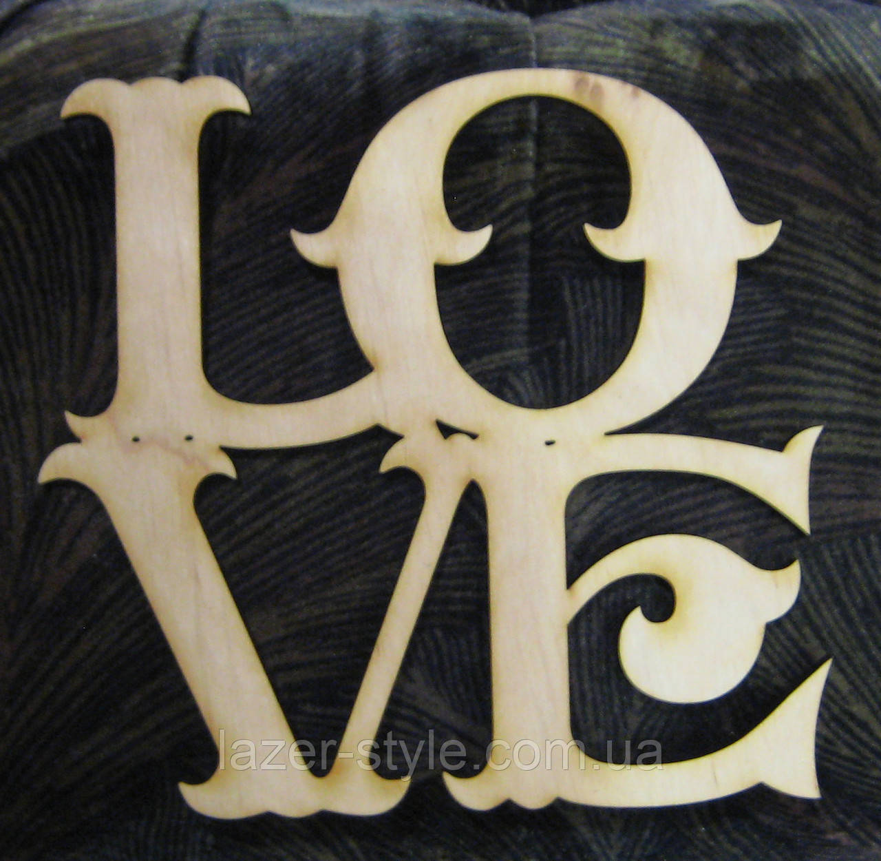 Слова для фотосесій та декору LOVE 16