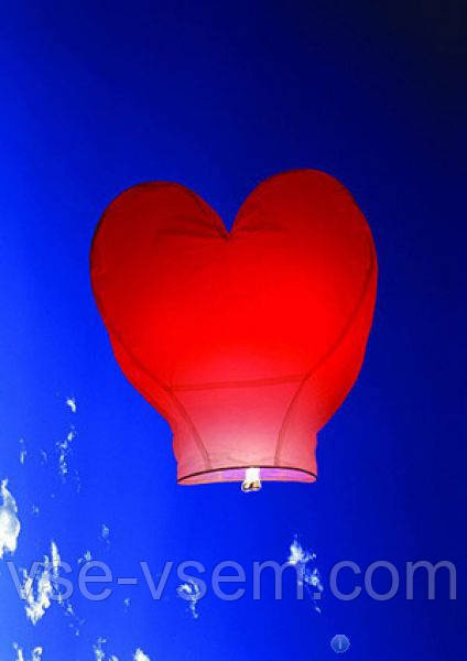Небесні ліхтарики бажань, Китайські ліхтарі бажань у вигляді серця