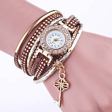 Жіночий наручний годинник з браслетом