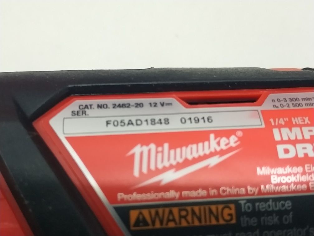 Набор шуруповертов Milwaukee M12 2494-22 ( шуруповерт 2407,импульсный гайковерт 2462) - фото 3 - id-p1035595838