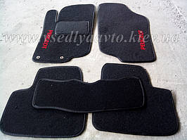 Килимки на Peugeot 207