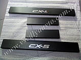 Накладки на пороги Mazda CX-5/FL з 2012-2014 - рр. (Carbon), фото 5