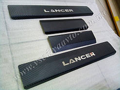 Захист порогів - накладки на пороги Mitsubishi LANCER X з 2007 р. (carbon)