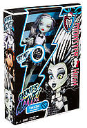 Лялька Монстер Хай Френкі Штейн Вона жива Monster High Ghoul's Alive Frankie Stein Doll, фото 2