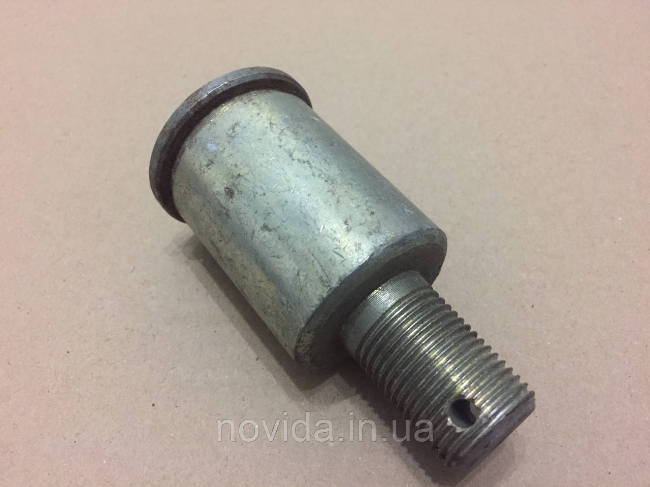 Палець захоплення сідельного пристрою 64221-2704125