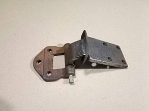 Петля дверей КрАЗ 250-6106010-02