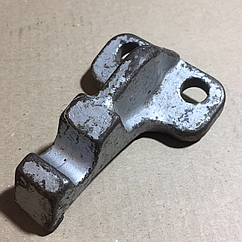 Кронштейн кріплення стартера нижній ЯМЗ 236-3708704-Б