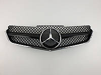 Решетка радиатора на Mercedes E-class Coupe C207 2009-2013 год AMG стиль ( Черная с хром рамкой )