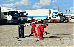Ремонт та обслуговування автоматичних воріт, ролет, автоматичних шлагбаумів