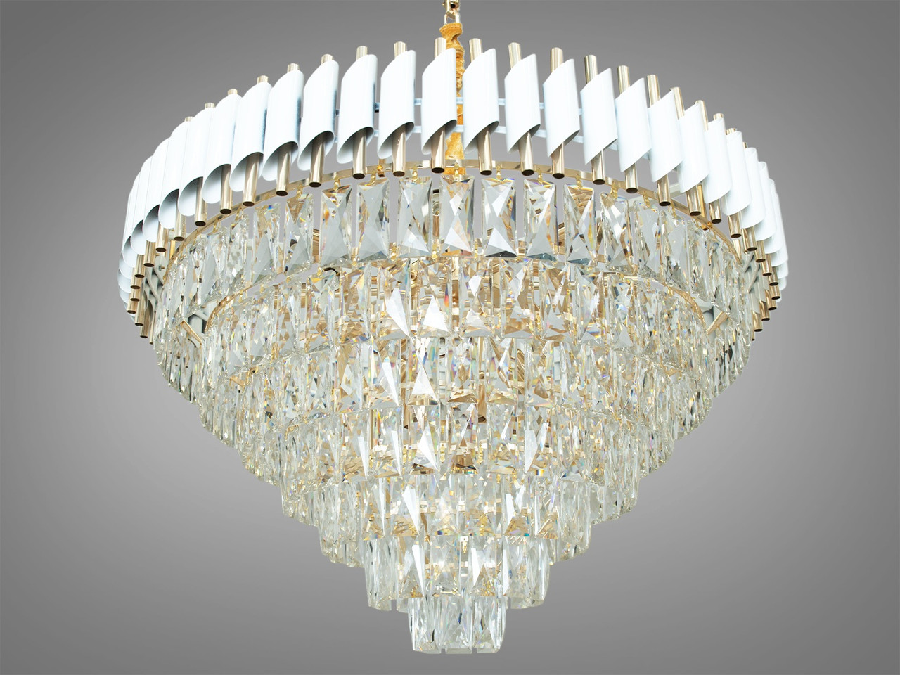 Велика кришталева люстра Diasha цоколь  ламп 18 шт колір  201202/800WH+S-gold