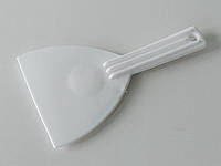 Шпатель пластиковий різак для тіста Скребок дільник кондитерський із пластику L 16 cm/9*9 cm IKA SHOP