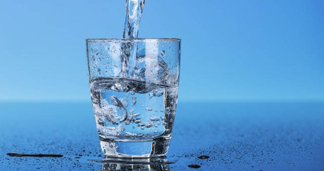 Пийте воду, панове-будете здорові