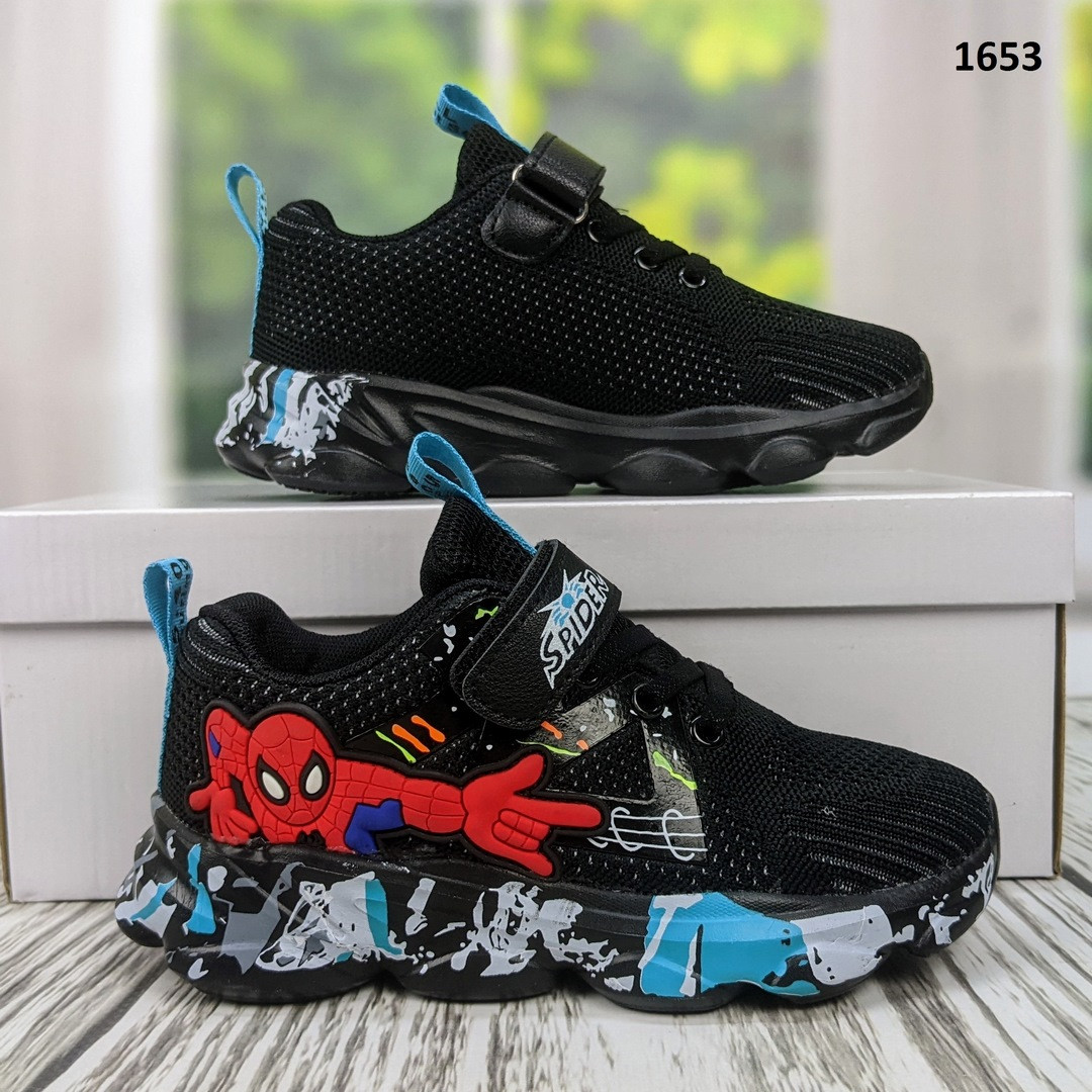 Дитячі кросівки для хлопчика чорні текстильні зі Спайдерменом