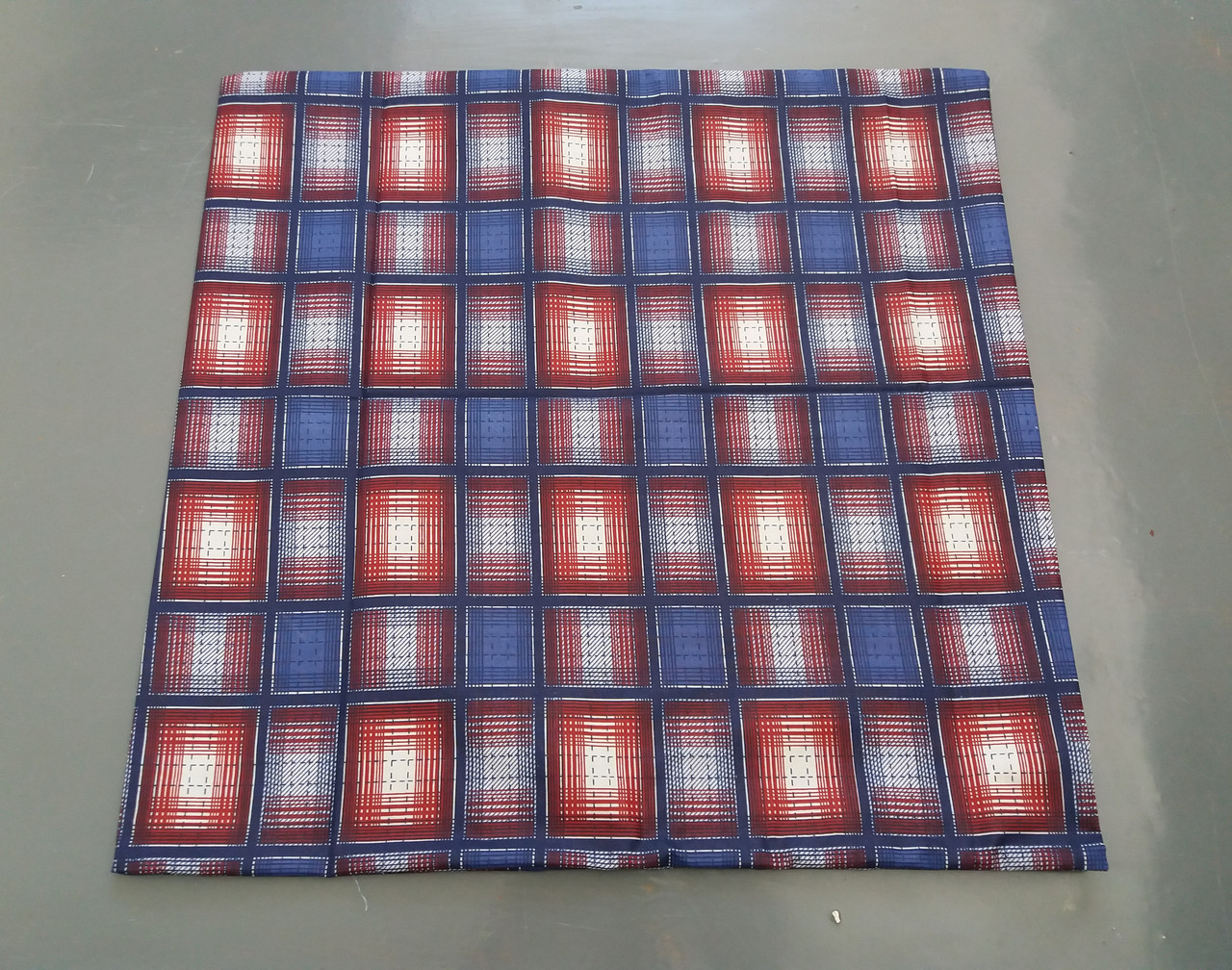 Наволочка бязь 50х50, принт: Клітинки сині