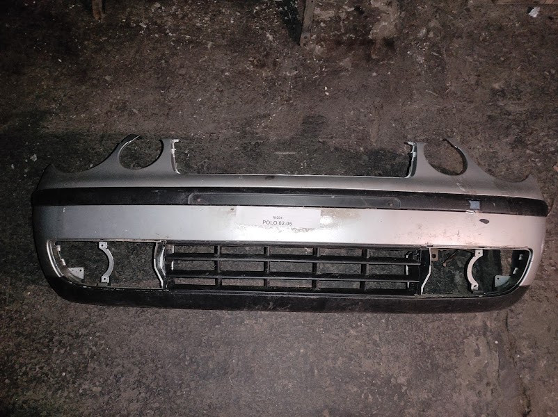 No204 Б/у бампер передний 6Q0807221 для Volkswagen Polo 2003-2005, фото 1