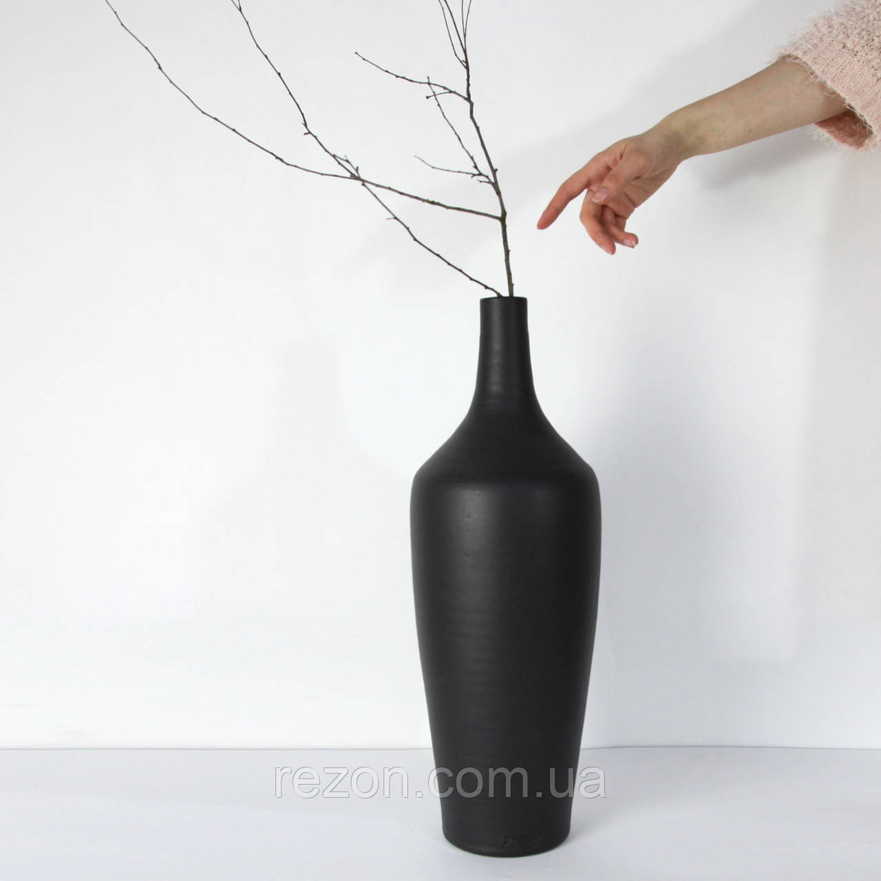 Ваза гончарна керамічна для квітів настільна 53 см "Модерн 3" Чорний Rezon
