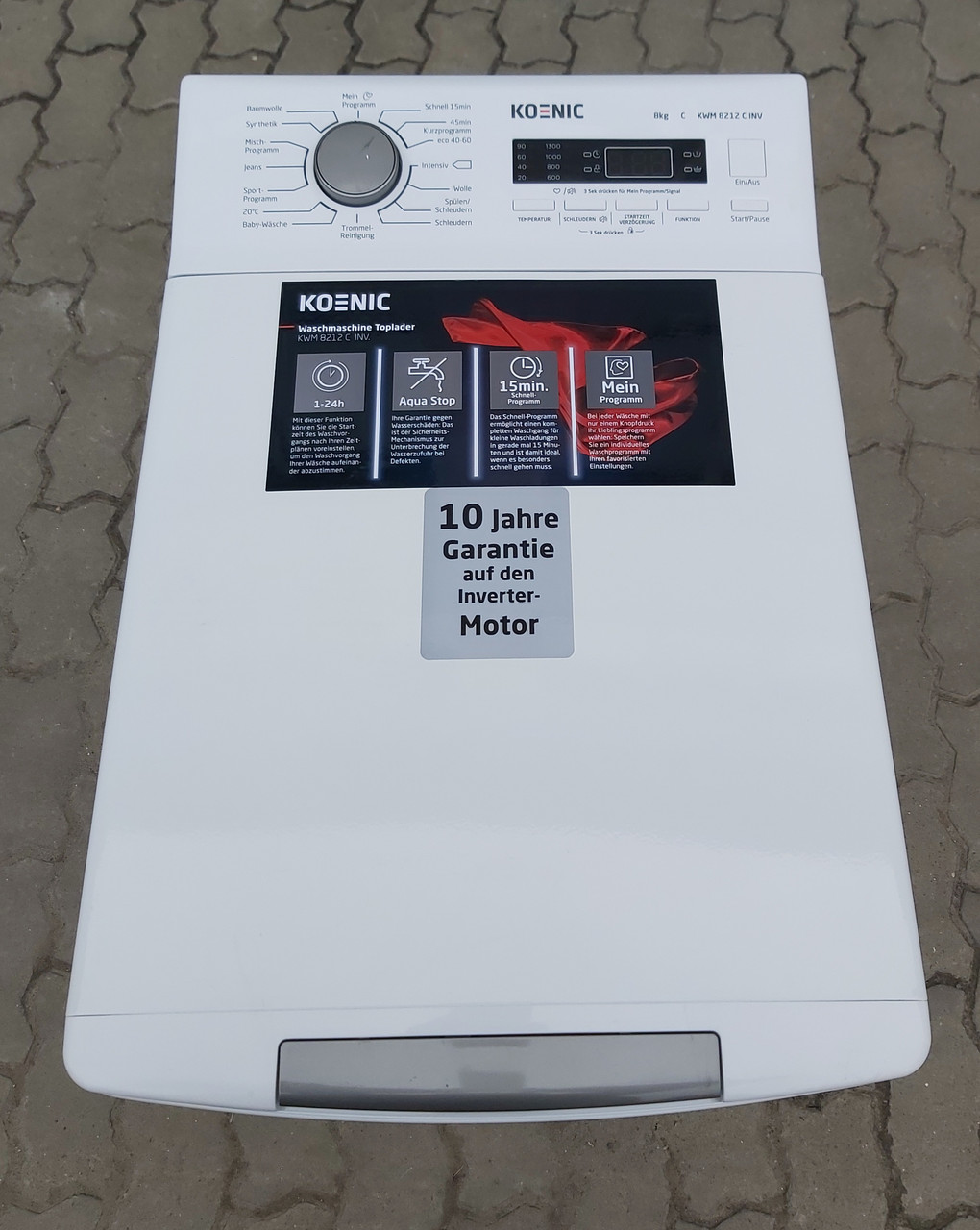 Вертикальна пральна машина на 8 кг KOENIC KWM 8212 C INV