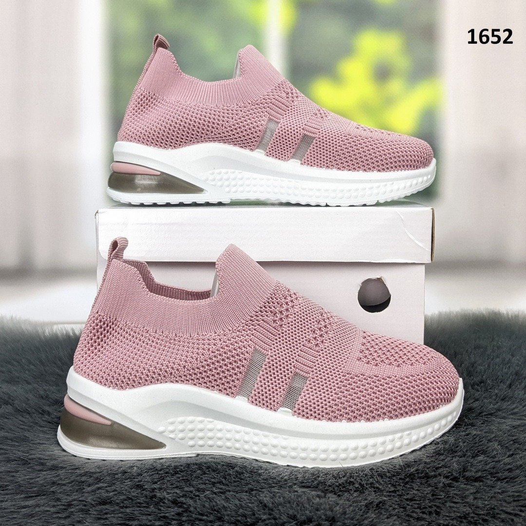 Дитячі кросівки для дівчинки текстильні пудрового кольору, фото 1