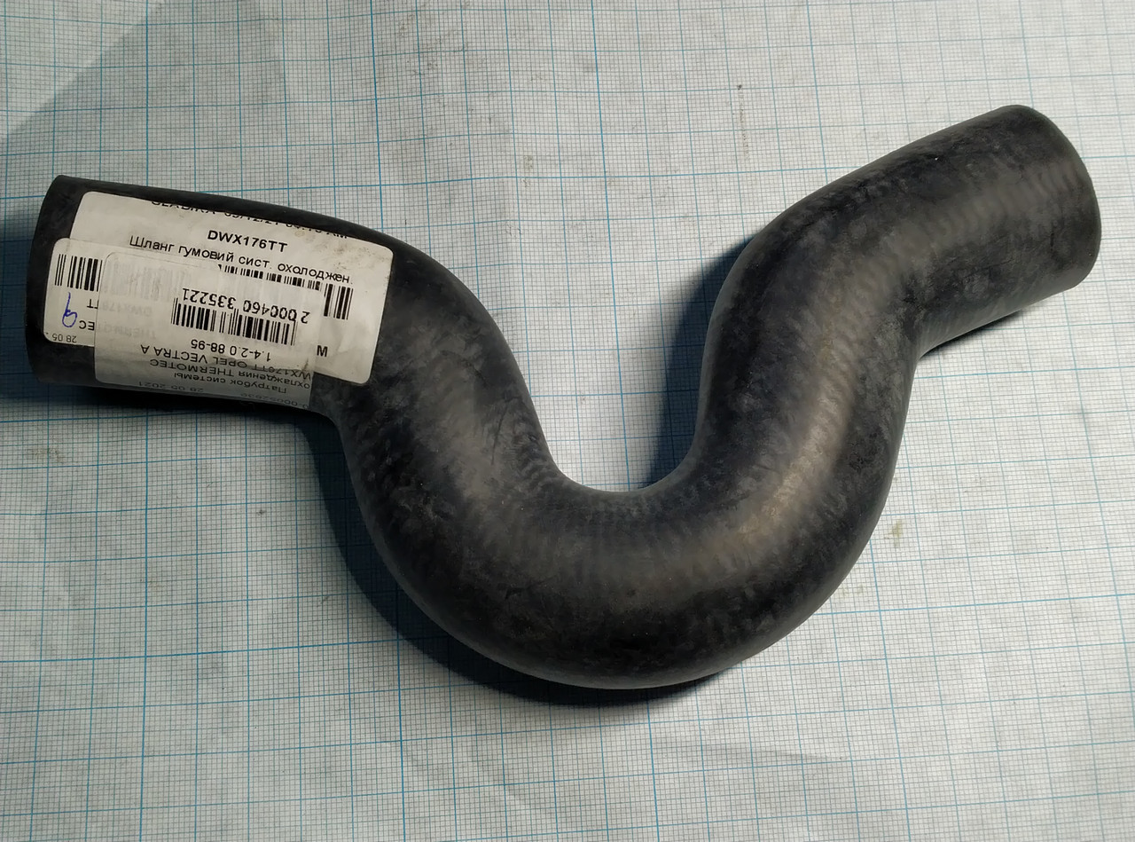 Патрубок системи охолодження THERMOTEC DWX176TT OPEL VECTRA A 1.4-2.0 88-95