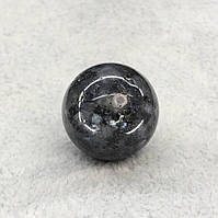 Шар сувенир из натурального камня Лабрадор (ларвикит) d-2см+- (цена за 1 шт)