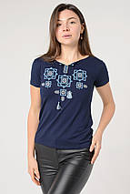 Жіноча футболка з вишивкою хрестиком у темно синьому кольорі «Оберіг», фото 3