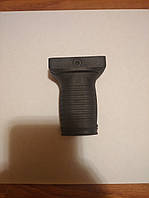 Тактична ручка для перенесення вогню, кріплення на вивер, пікатині.
довжина колодки 7 см