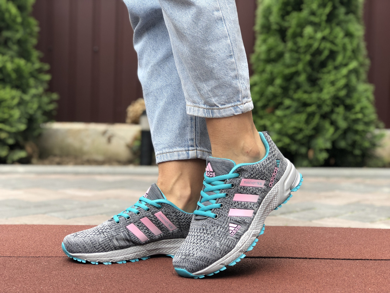 Жіночі Кросівки Adidas Marathon TR 26 З Рожевим — Купити Недорого на (1589599886)