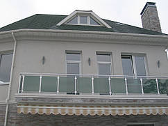 Поручні алюмінієві зі склом на балкон, колір срібло