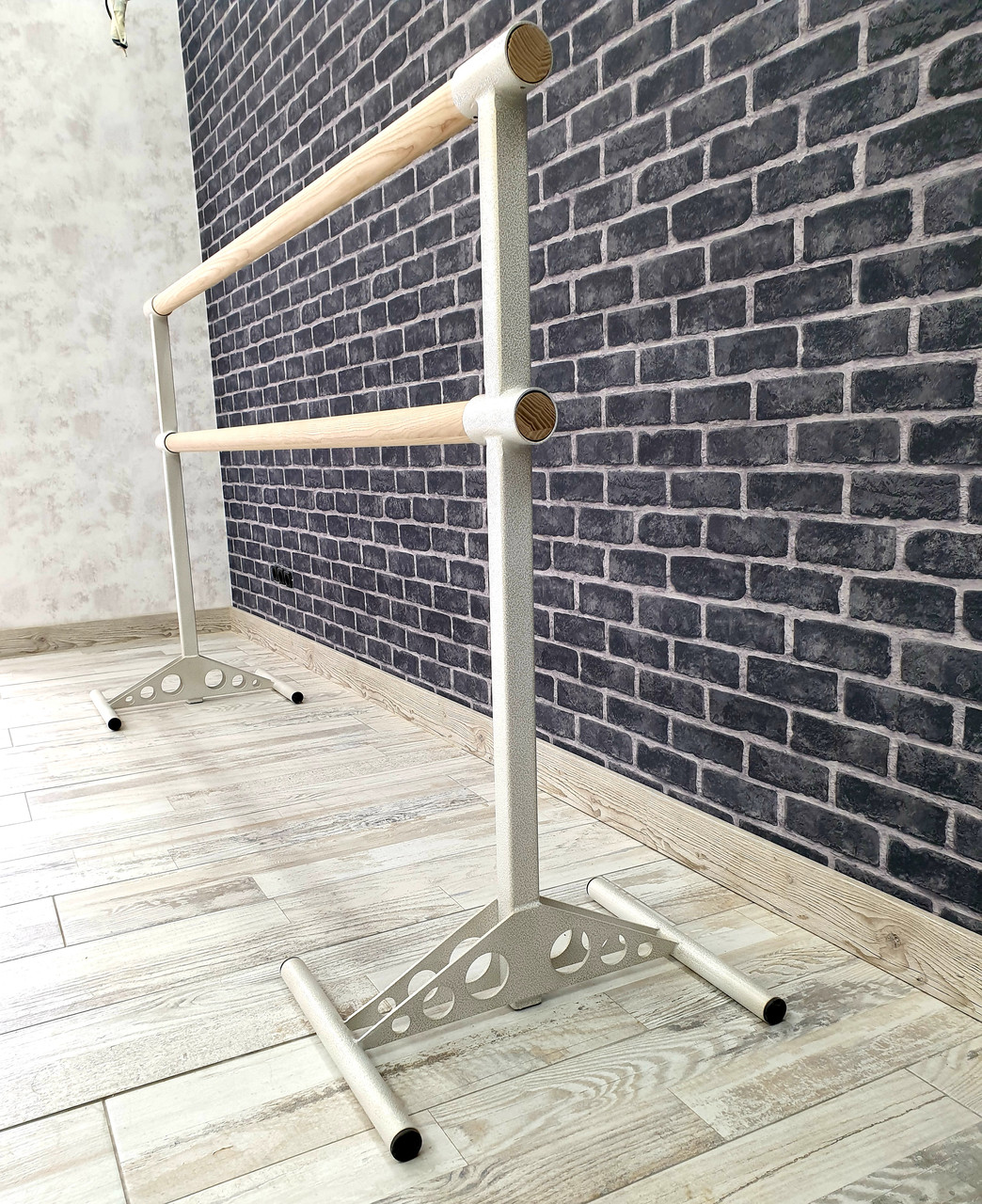 Станок хореографический (балетный) переносной усиленный: продажа, цена ...