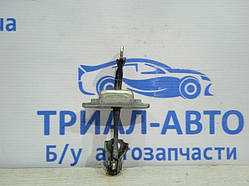 Обмежувач дверей задній правий Toyota Corolla 2006-2012 6863012120 (Арт.20831)