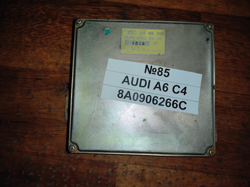 №85 Б/у Блок управління двигуном 8A0906266C для Audi A6 C4 1994-1997
