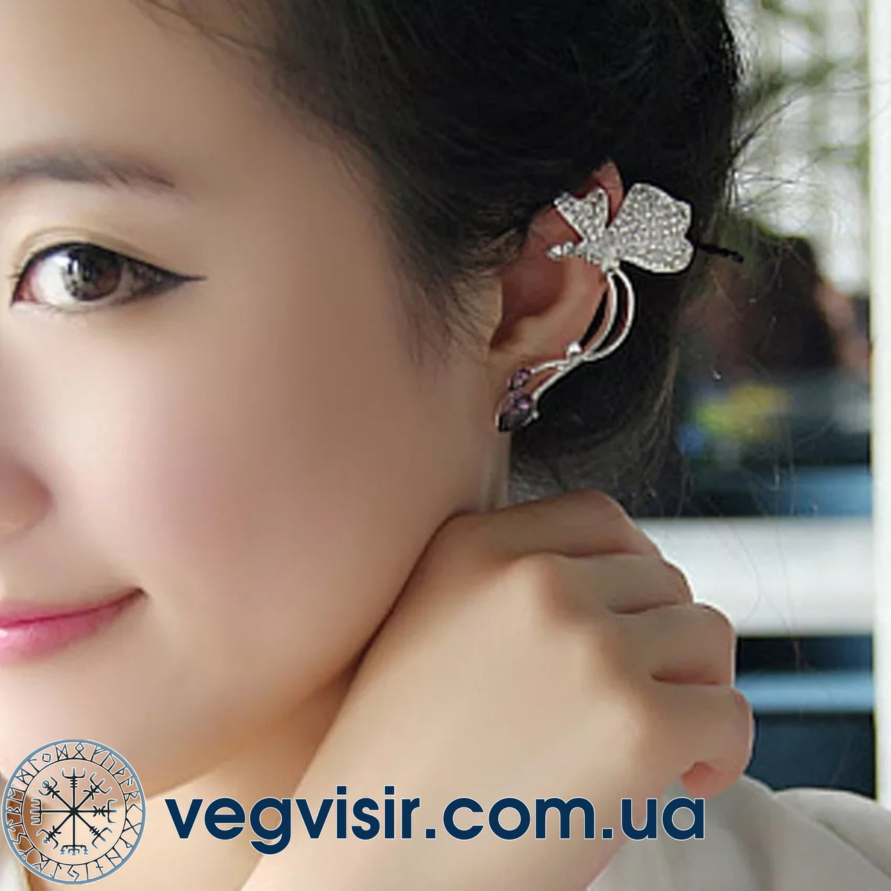 Елегантний кафф кліпс на ухо у вигляді метелика з кристалами сережка Earcuff Кліпс каф