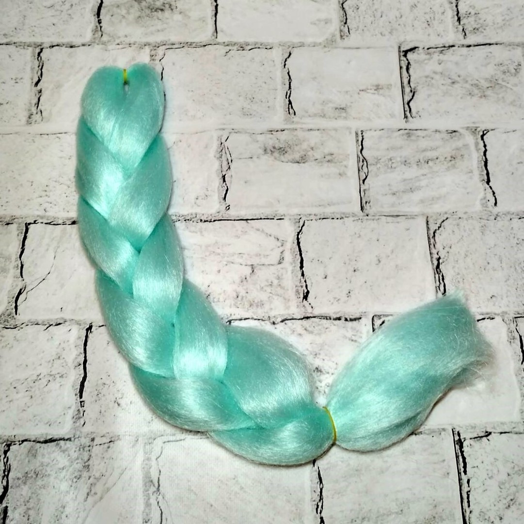 Канекалон для волосся однотонний плетіння косичок Світло-блакитний 60 см 100 г (B26)