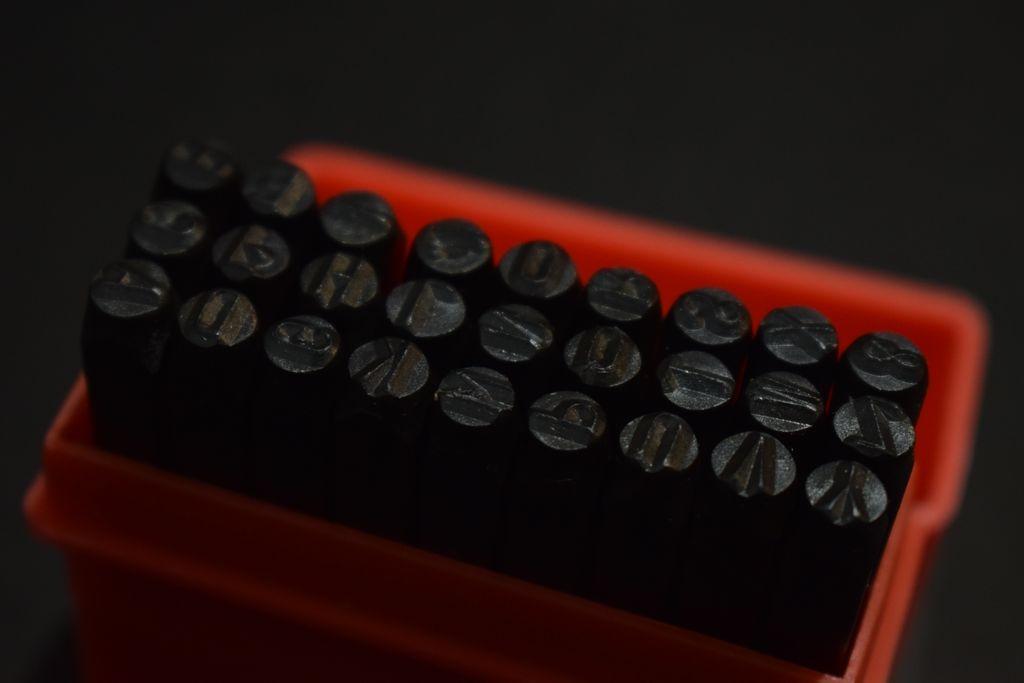 Набор штампов (алфавит): штампы для тиснения на коже, инструменты для ...