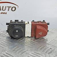 Кнопка аварийки и центрального замка Renault Scenic (II) 2003-2009 Рено Сценик 8200407415