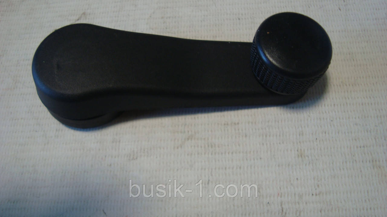 Ручка склопідіймача передніх дверей VW T4 91-03
