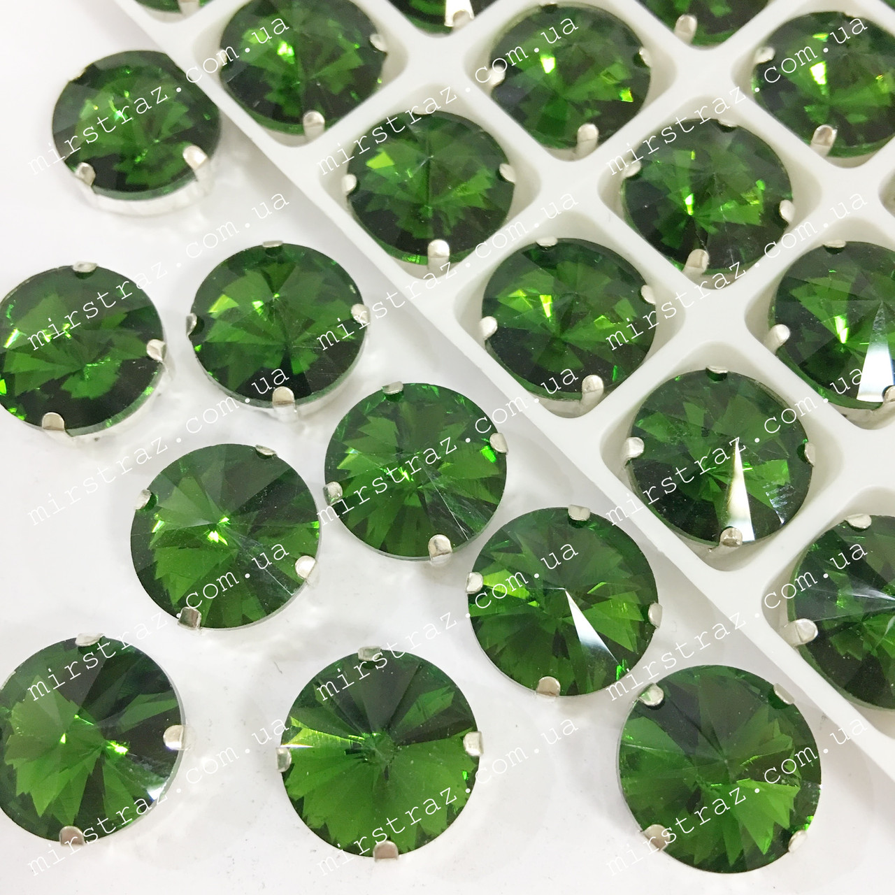 Стрази в цапах 12 мм, колір Green, 1 шт.
