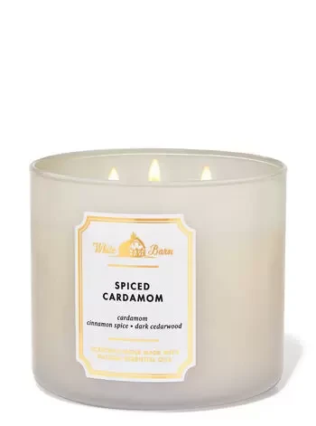 Ароматизированная свеча Spiced Cardamon Bath & Body Works