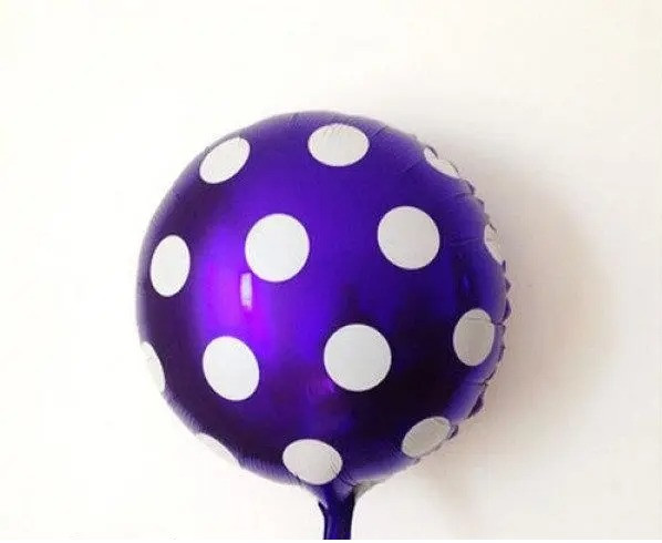 Фольгована кругла фіолетова куля в білий горох, 18" 45 см