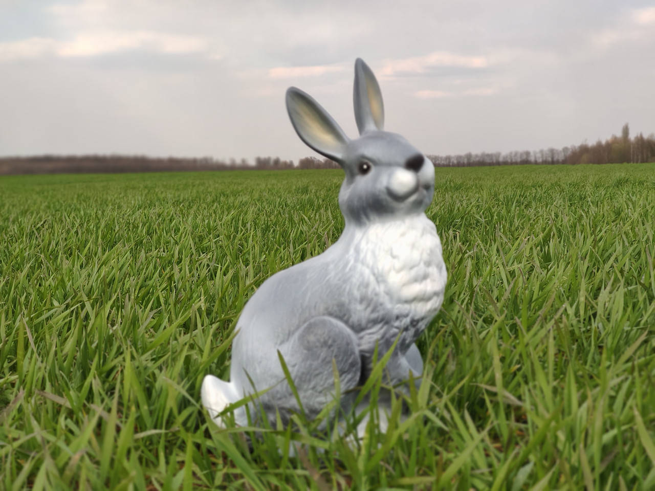 

Садовая фигура Зайчиха. декоративная фигура., Серый