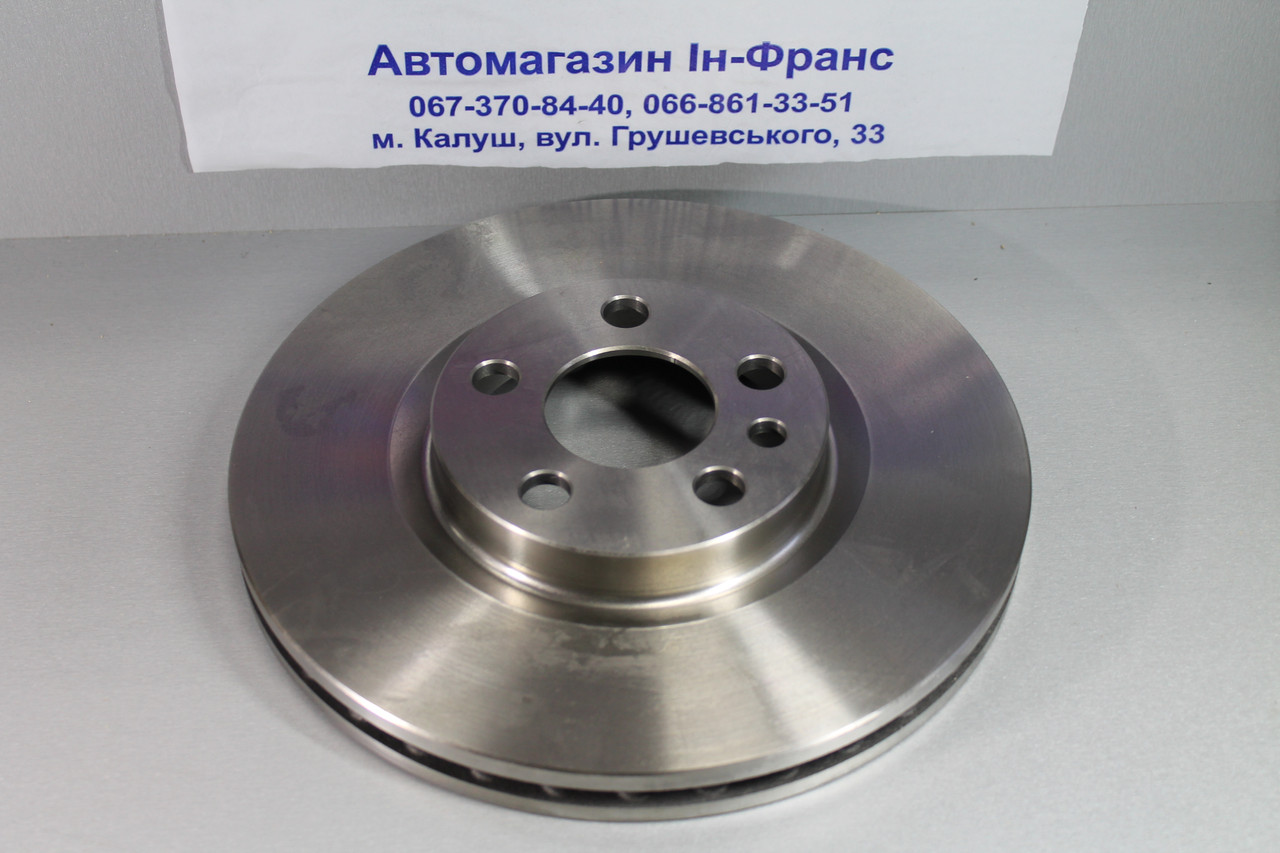 Тормозний диск перед Fiat Scudo/ Citroen Jumpy 1996-2006