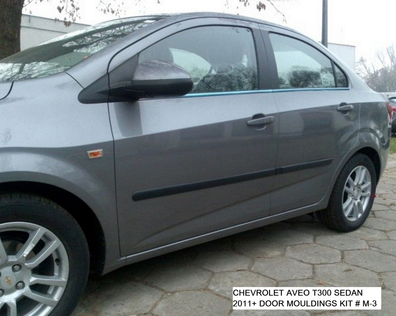 Молдинги на двери для Сhevrolet Aveo T300 SEDAN 2011-2017, фото 2