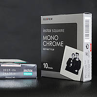 Монохромна плівка Fujifilm Instax Square – 10 експозицій