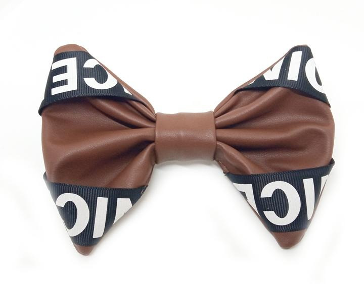 Гумка бантик для волосся з екошкіри, фото 1