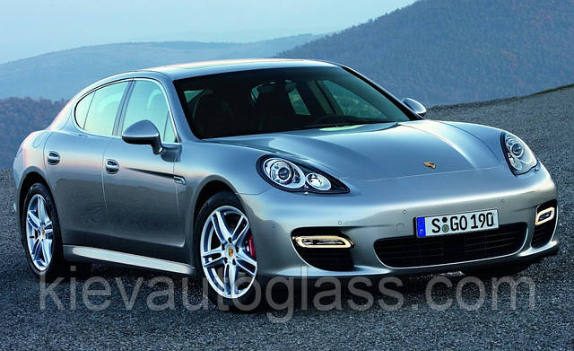 Лобовое стекло на PORSCHE PANAMERA