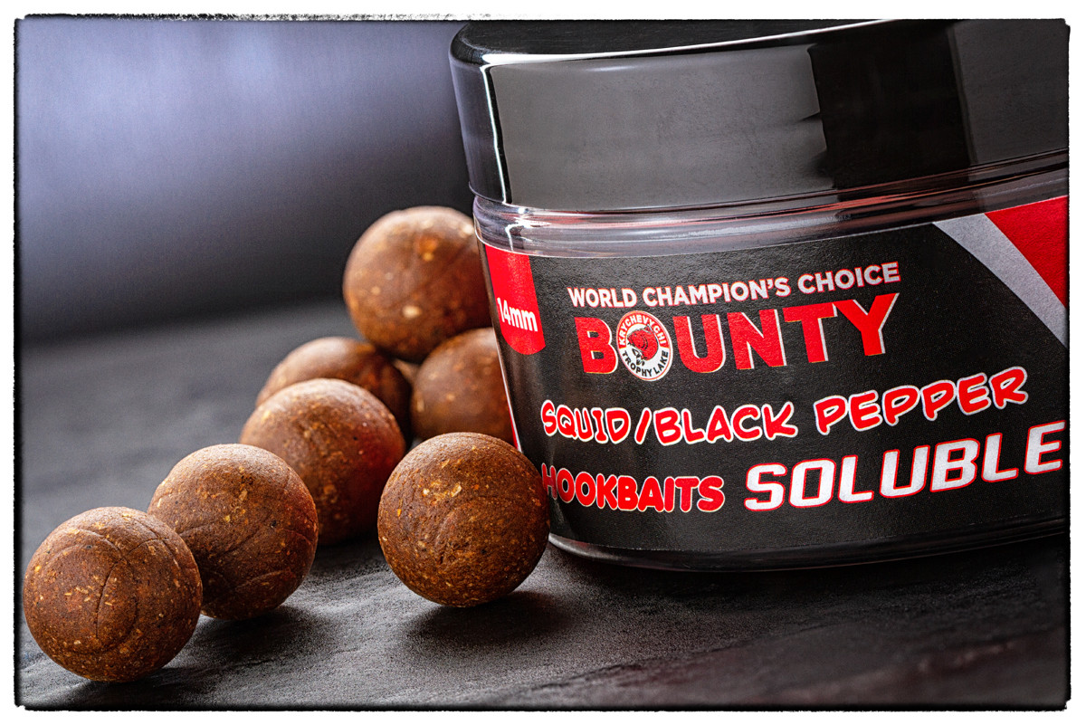 Бойли насадочнi пилячi BOUNTY SOLUBLE SQUID/BLACK PEPPER 16 мм